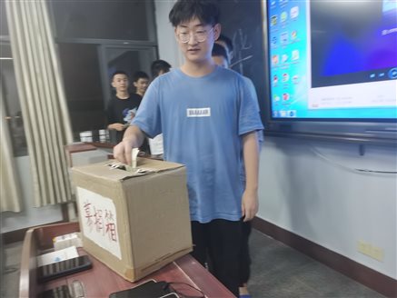 C:Users记得梦见我Desktop募捐活动募捐活动照片募捐活动照片2.jpg募捐活动照片2